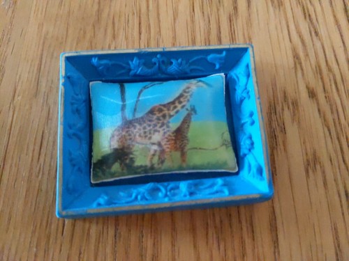 Giraffe picture frame - , hologram