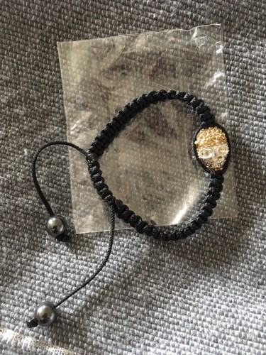 Neuf bracelet shamballa tête