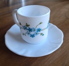 Tasse Café Expresso Vintage ARCOPAL modèle MYOSOTIS VERONICA avec soucoupe