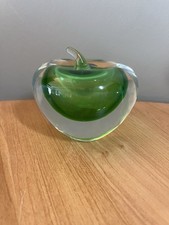 Pomme en verre murano verte