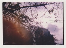 Rayons de ciel violet clair