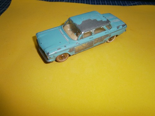 Dinky toys chevrolet corvair - chevrolet,