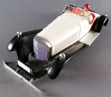 Carrera Universal 40478 - Carrosserie de Mercedes SSK Oldtimer Noire & Blanche s