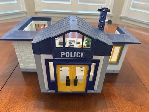 Retired vintage playmobil - retired,