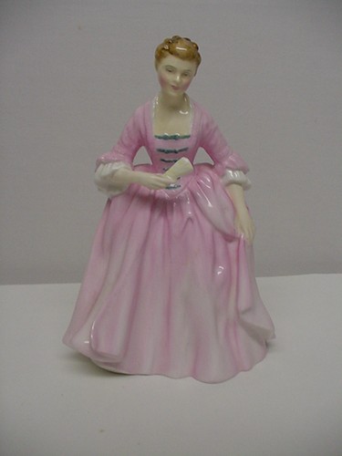 Royal doulton figurine - doulton,