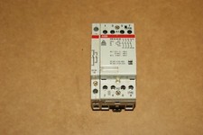 CONTACTEUR DE PUISSANCE 40A  4 PÖLES ABB ESB24 40 00 BOBINE 230v + contact auxil