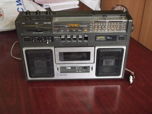 Philips 774 stereo cassette - 774,