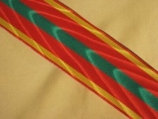 Coupe de Ruban pour la Croix