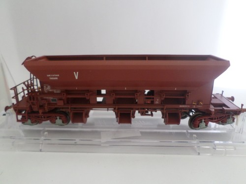 Mistral b008 - ho,