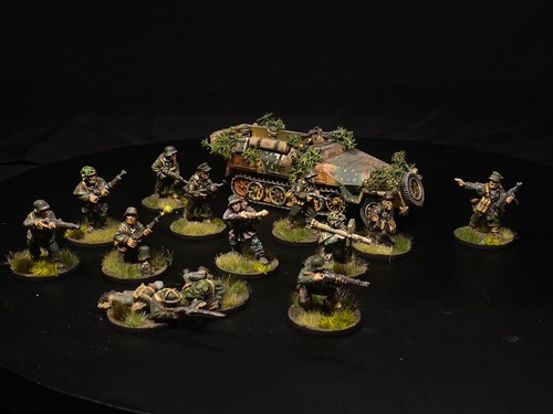 Sdkfz 251 waffen ss squad - +,