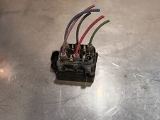 BOITIER SUSPENSION SOUPAPE AUDI A6 C6 3.0 TDI BVA 4F0616013