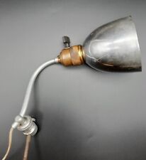 Ancienne lampe Atelier Bureau Métal Alu Col de cygne Douille GRAS Articulée