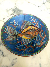 GRAND PLAT CREUX TERRE CUITE VERNISSEE-DECOR POISSON-CERAMIQUE ESPAGNE-LA BISBAL