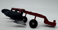 ERTL Charrue 3 Bottom Plow pour Tracteur 1/16  jouet ancien USA vers 1960