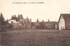 CPA 63 ENV.GIAT LA FERME DE