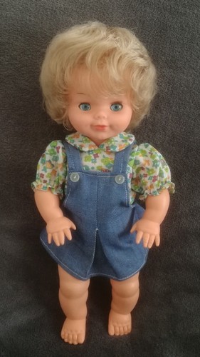 Ancienne poupée bella - bella, blonde