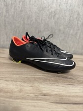 Chaussures à crampons de