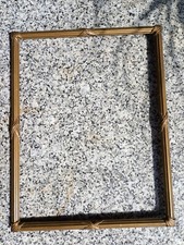 CADRE ANCIEN DORÉ AVEC