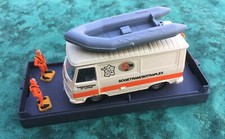Maquette publicitaire J9