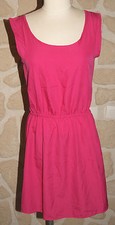 jolie robe rose légère neuve