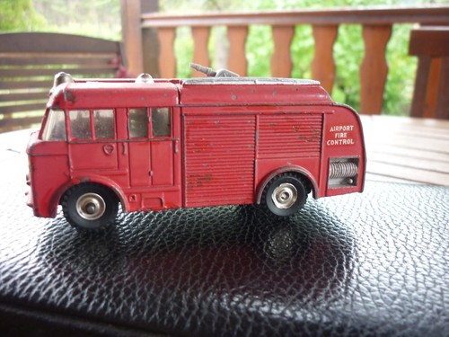 Dinky toys england - dinky,