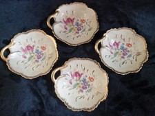 8 coupelles à desserts en