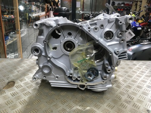 Carter moteur ducati neuf - carter,