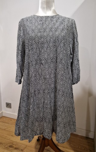 Robe neuve avec - h&m,