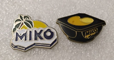 Pin’s lot 2 pins publicitaire MIKO Palmier avec soleil & Bac de glace (105)