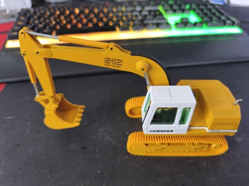 Miniature liebherr r912 50 - liebherr, 1/50
