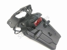 SUPPORT DE PLAQUE ET ECLAIRAGE