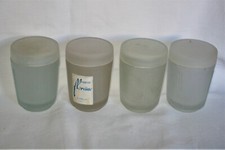 4 Anciens pots a créme verre
