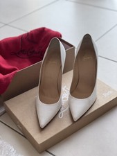 escarpins louboutin Taille 36