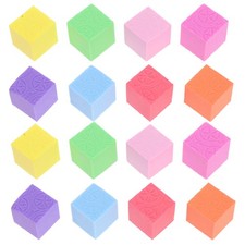 100 cubes en mousse : cubes de