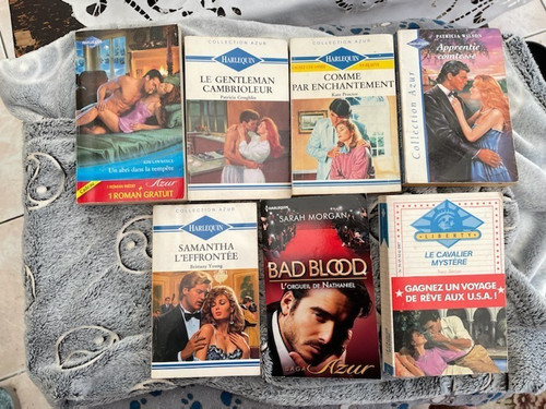 Lot livres harlequin - de, 7