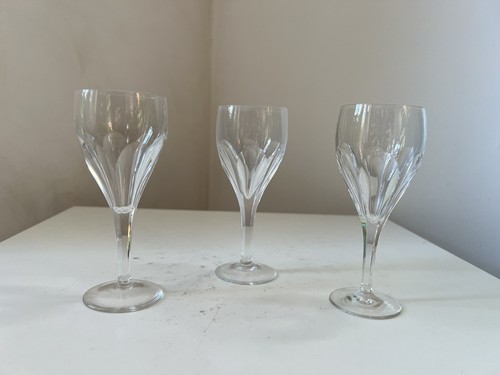 Verres vin blanc - blanc, modèle