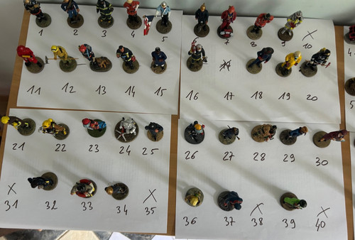 Collection figurines de - 82,