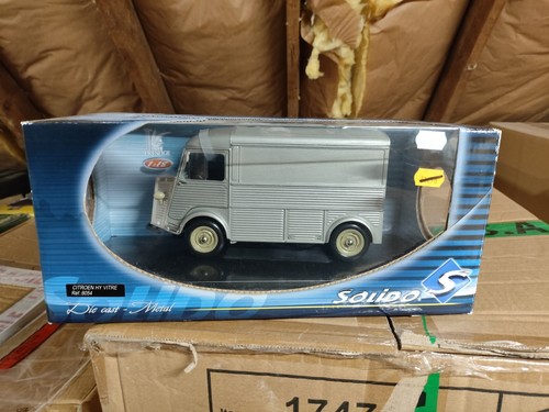 Citroën solido 8054 - 1/18, hy