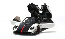 ALM850611001 1/18 PAGANI ZONDA