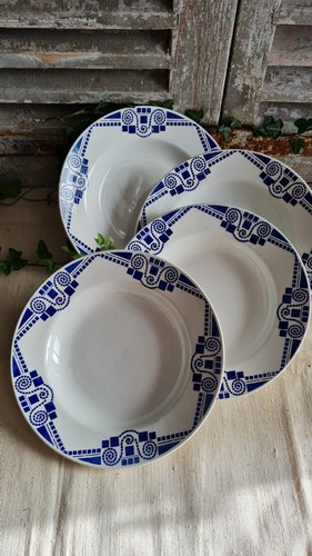 Anciennes assiettes creuses - anciennes,