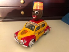 RENAULT4 CV    PUB  BANANIA  - ANNEE  60-1/43  - ESPRIT  TOUR DE FRANCE CYCLISTE