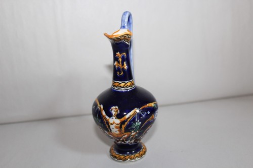 Aiguière miniature - , en