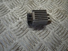 regulateur de tension ou