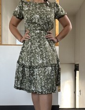 Robe été verte et blanche