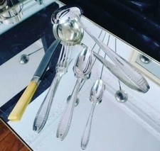 Importante Ménagère Apollo Art Déco 41 pièces en Métal Argenté vers 1930