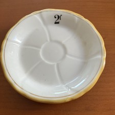 Coupelle Rendu Monnaie 2f Porcelaine Ou Soucoupe À Absinthe