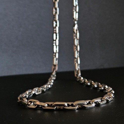 Grosse chaîne maille forçat