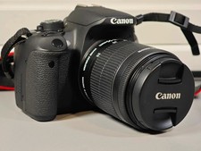 Appareil photo numérique Canon EOS 700D + Objectif 18-55 + SD 128Go/Garanti 1an