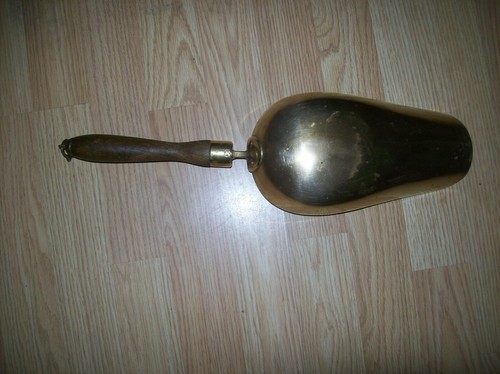 Pelle grains ancienne - pelle, en
