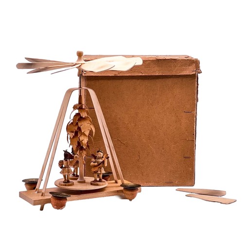 Vintage pyramide noël avec - pyramide,
